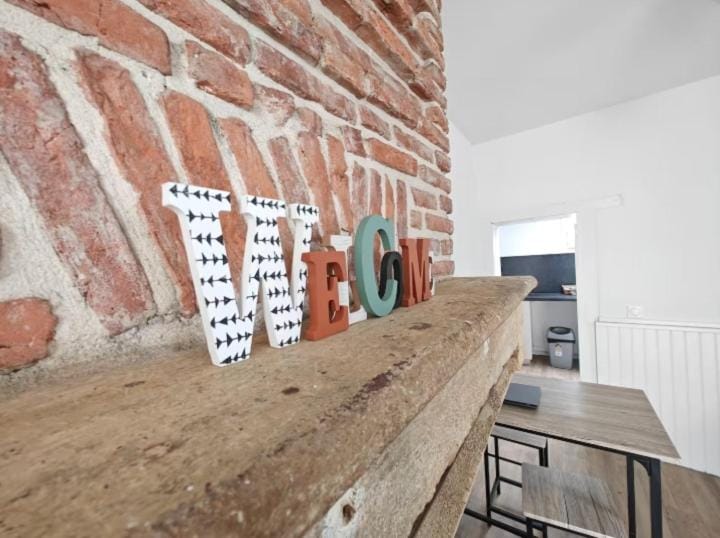 Studio entier proche des commerces - 1 à 2 pers - Apartment in Nouvelle-Aquitaine