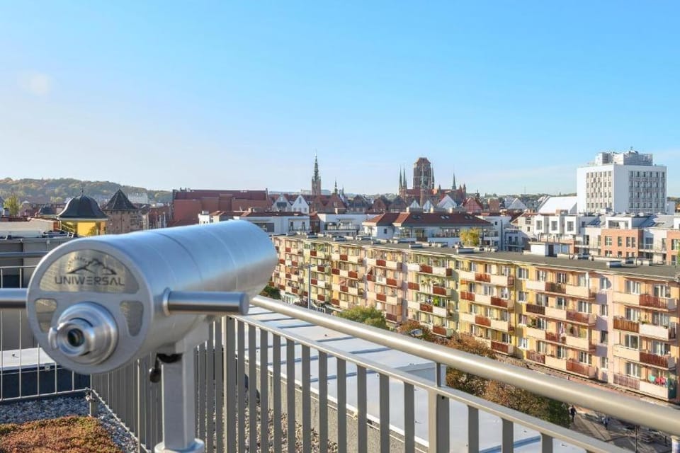 Property building, Balcony/Terrace, City view