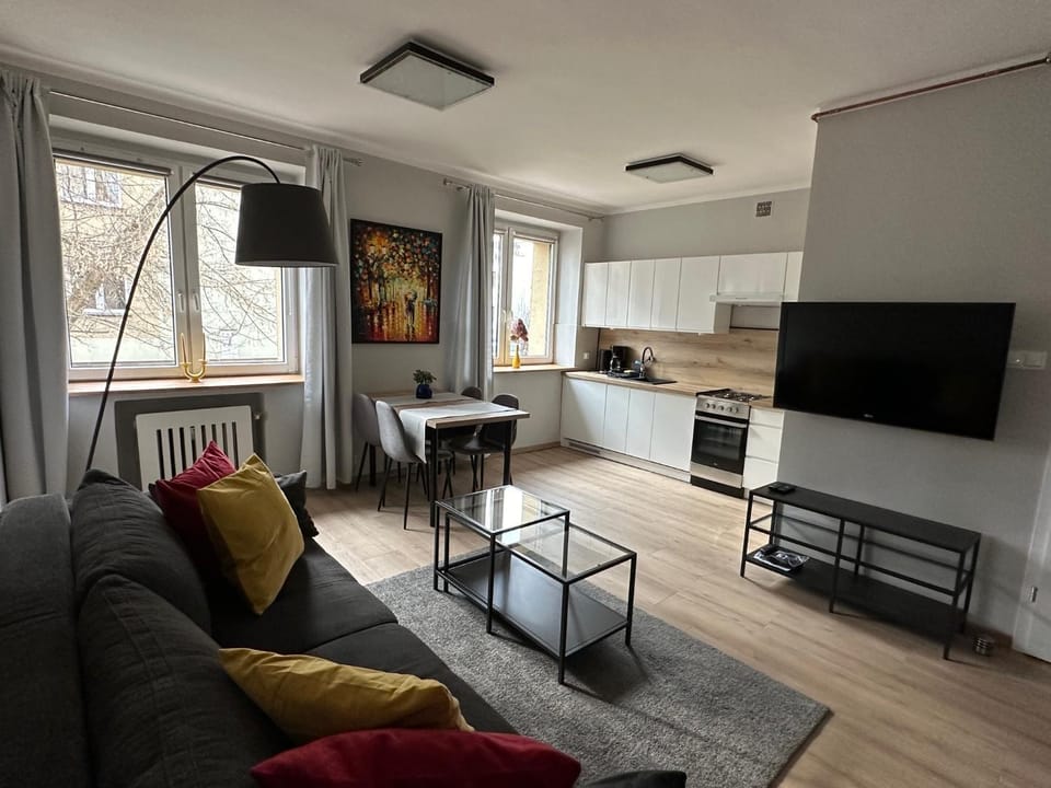Kitchen or kitchenette, Living room