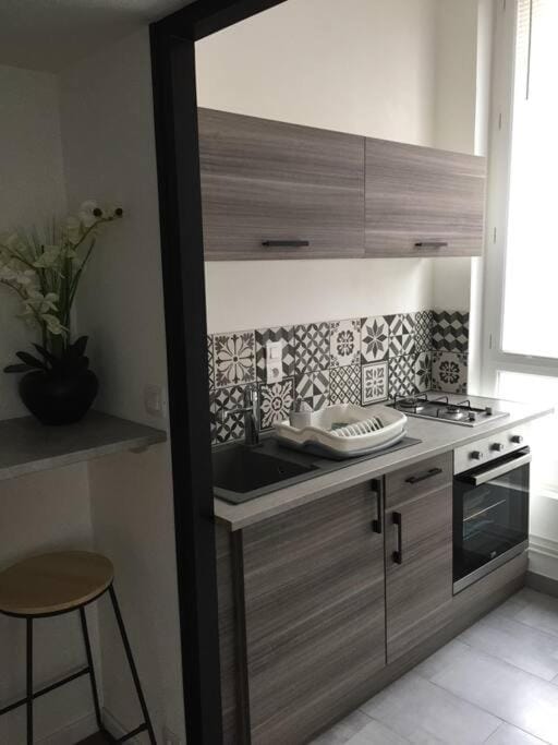 Kitchen or kitchenette
