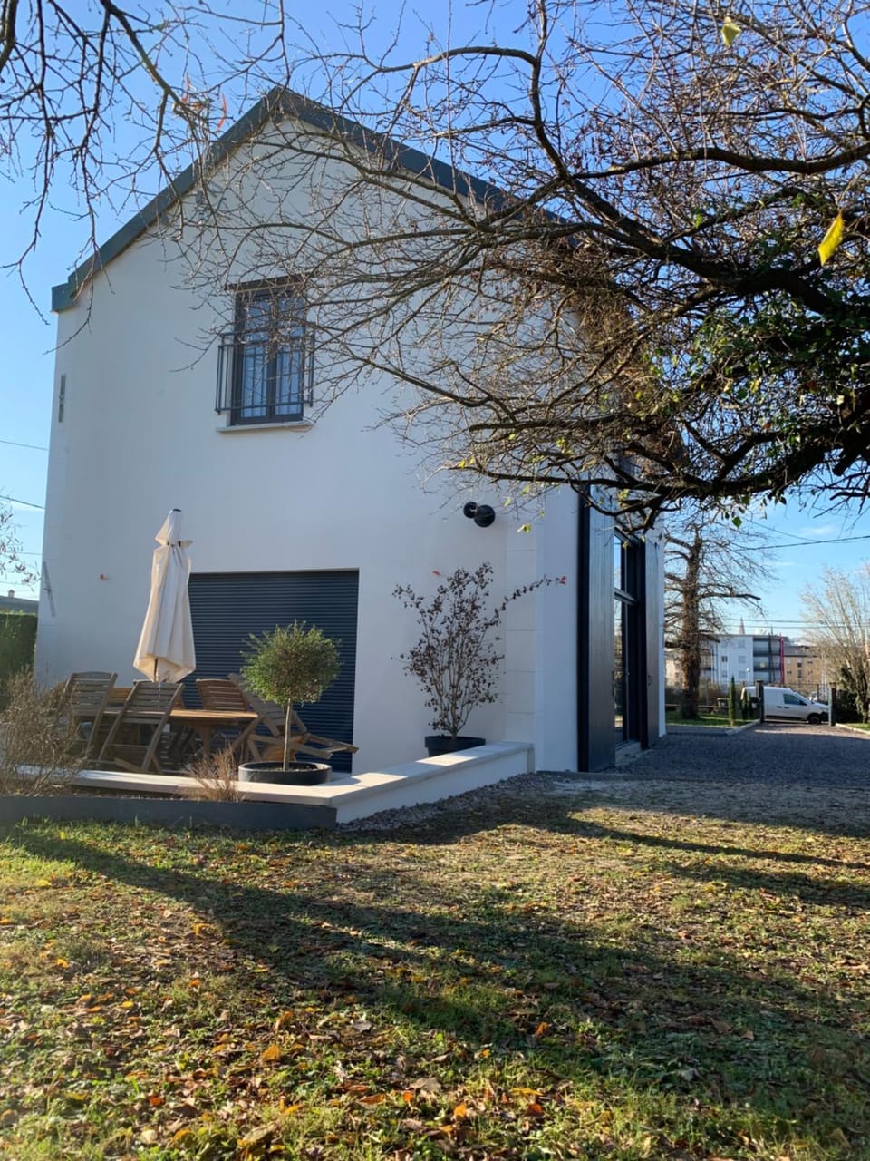 Grange 5 minutes du centre-ville et gare avc wifi House in Bourgogne-Franche-Comté