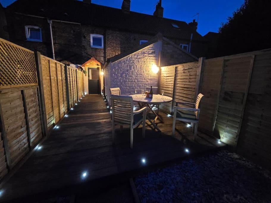 Night, Balcony/Terrace, Dining area