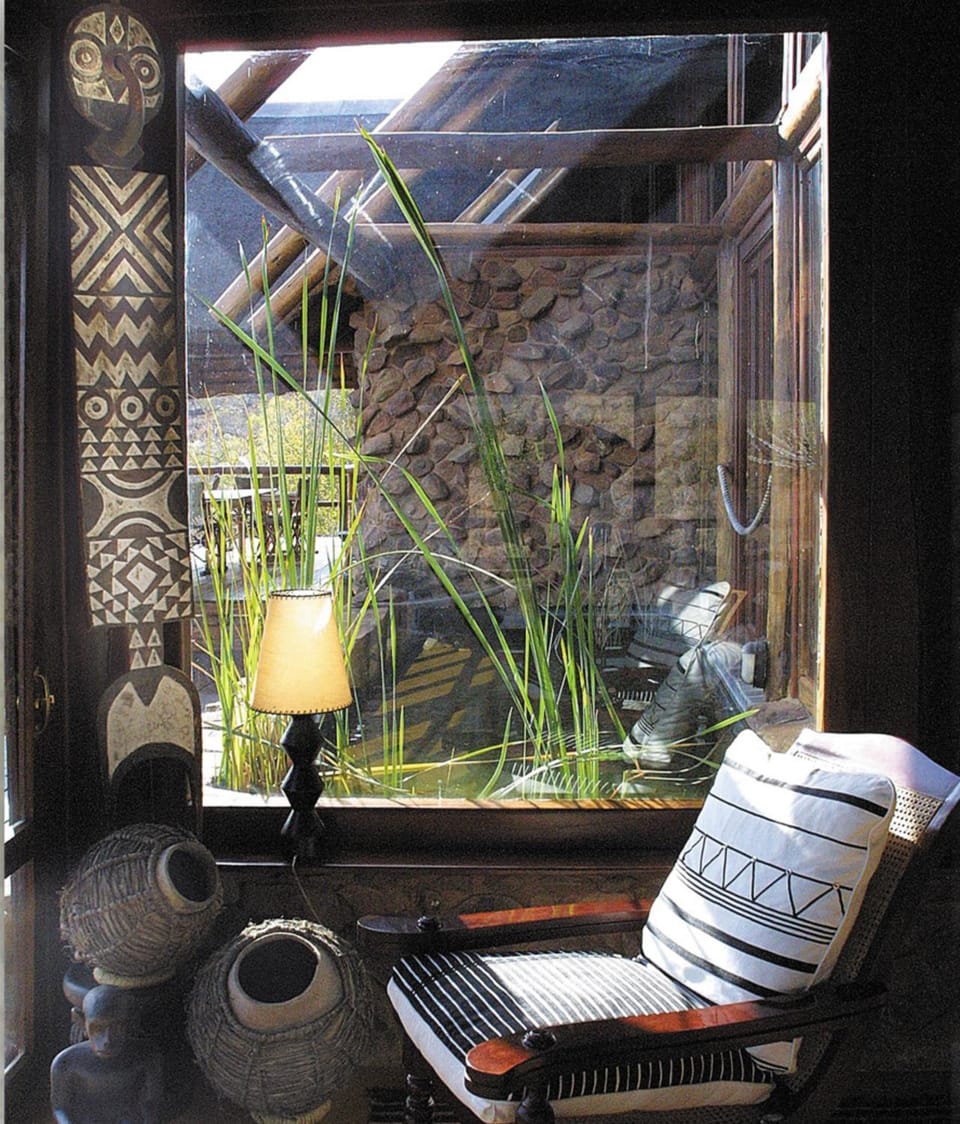 Property building, View (from property/room)