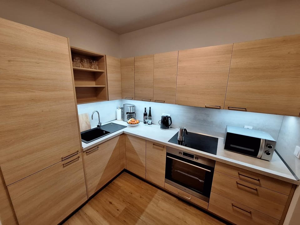 Coffee/tea facilities, Kitchen or kitchenette, minibar, pet friendly, stove, toaster
