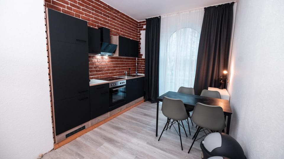 Kitchen or kitchenette, minibar, pet friendly, pet friendly, stove, stove, kitchen, kitchen