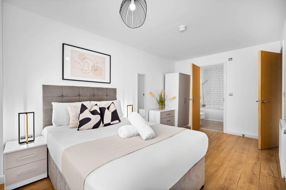 Bed, Bedroom, wardrobe