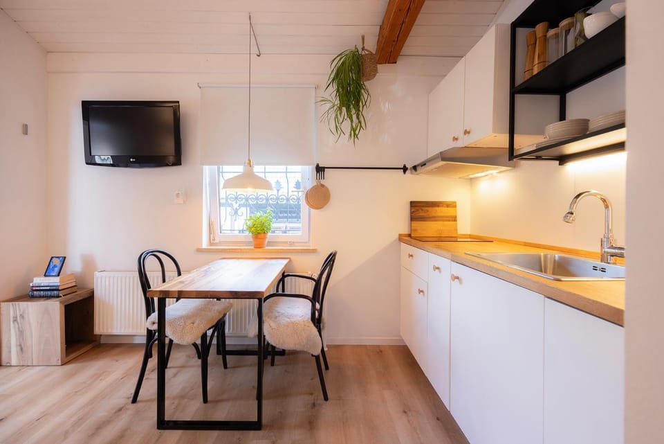TV and multimedia, Living room, kitchen