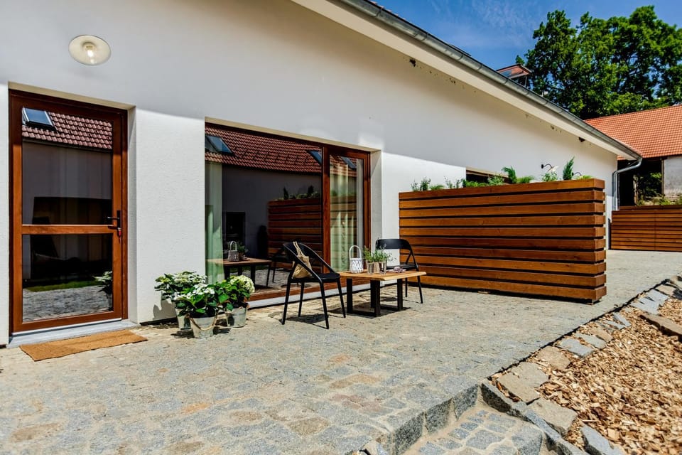 Patio, Balcony/Terrace