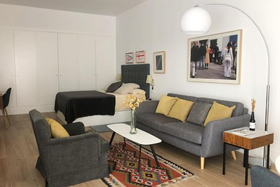 SUITE en Triana, tranquilo, independiente Apartment in Seville