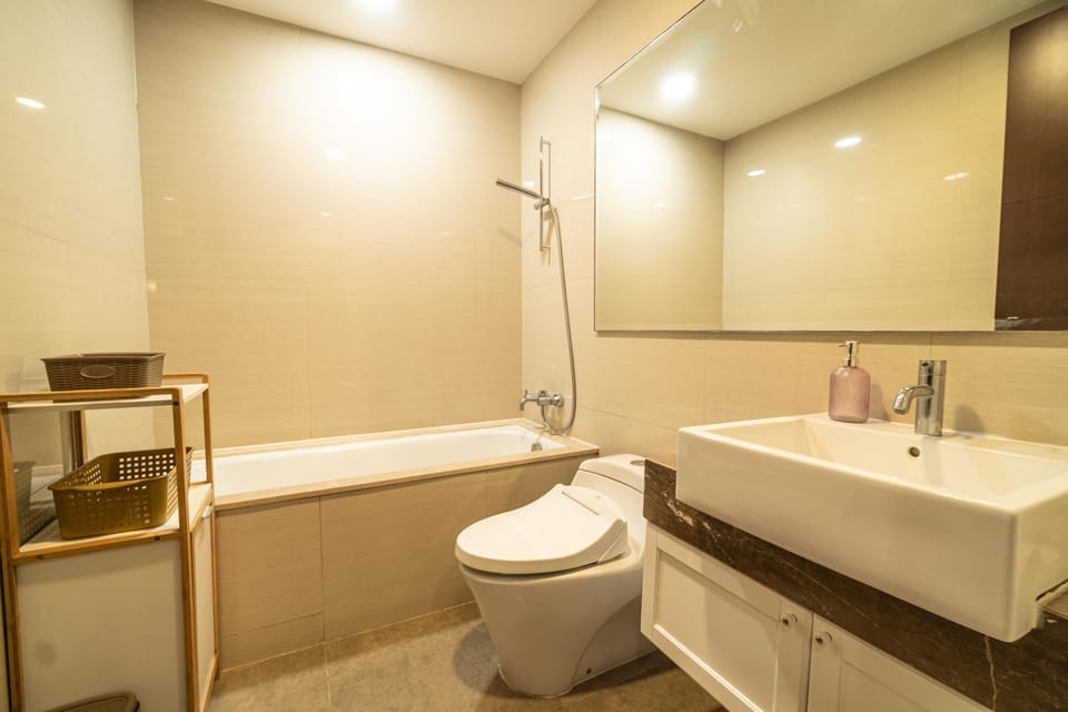 Luxury and pleasant 2BR Chianti Tower Mall Access Apartment in South Jakarta City