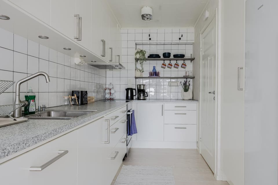 Coffee/tea facilities, Kitchen or kitchenette, dishwasher, pet friendly, toaster
