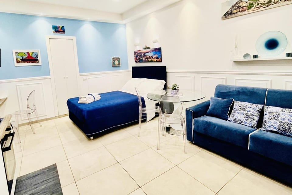 Donn'Anna Naples City Center Confort Apartment Apartment in Naples