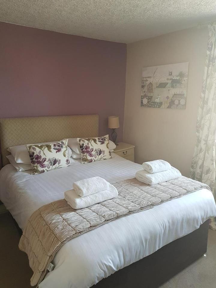 George and Dragon Ashbourne Inn in East Staffordshire District