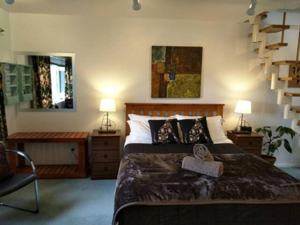 Amazing Lakeview Loft Apartment in Rotorua