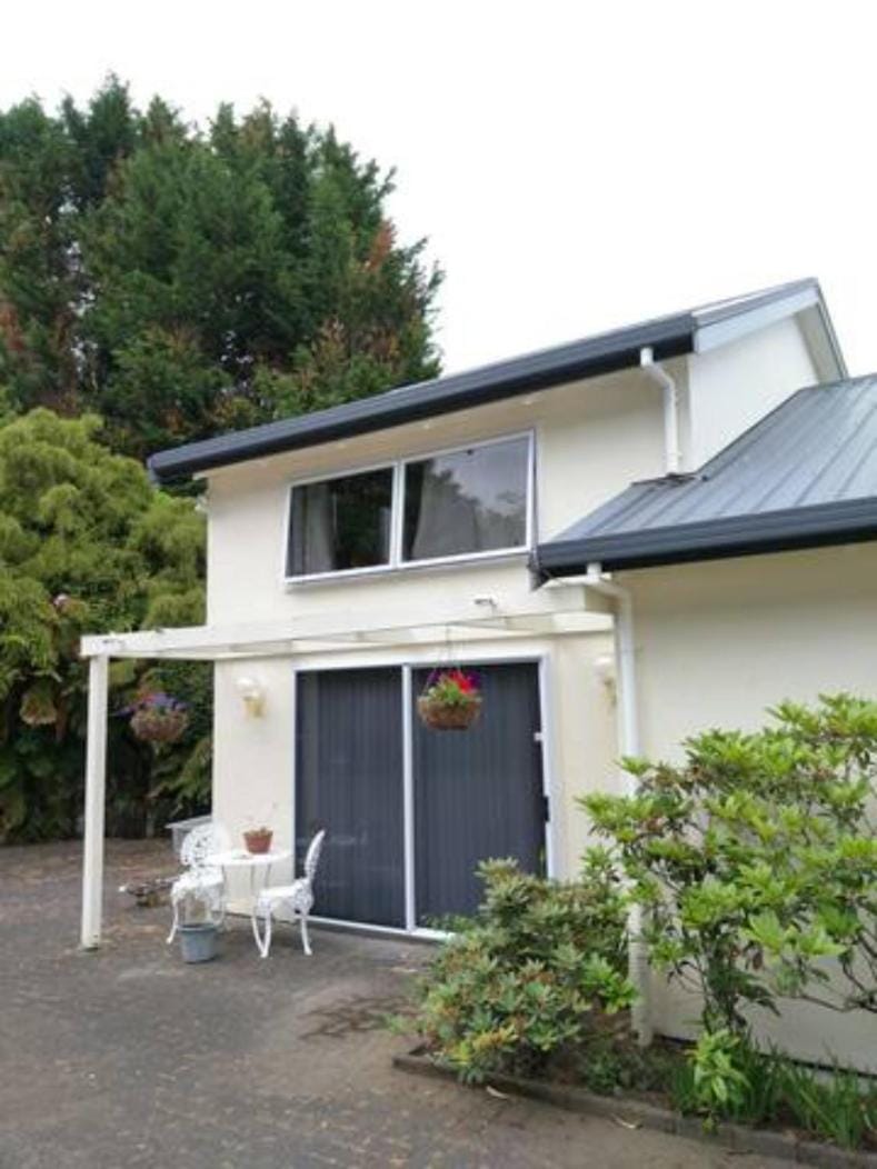 Amazing Lakeview Loft Apartment in Rotorua
