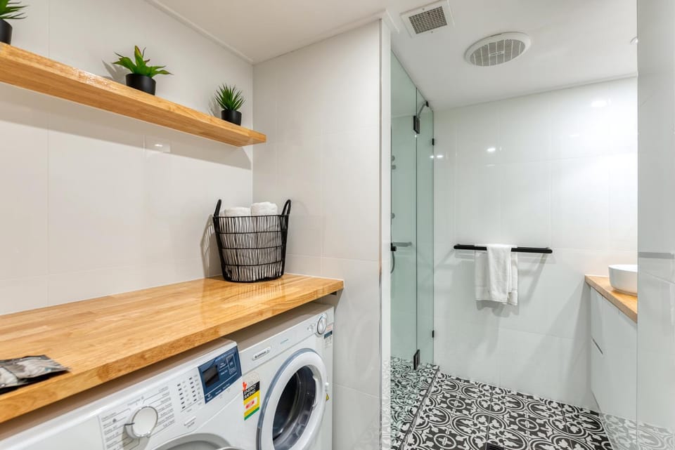Bathroom, laundry