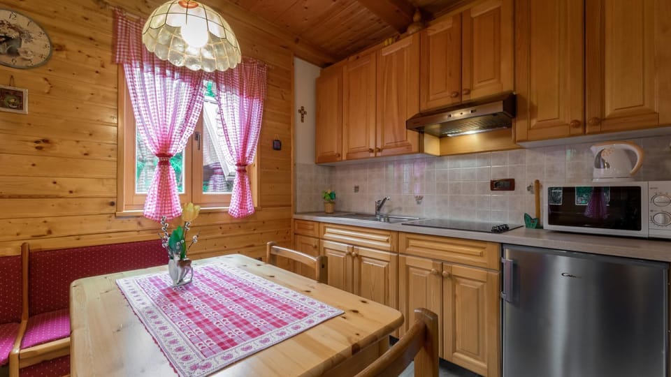 Chalet House Olga Chalet in Primorje-Gorski Kotar County