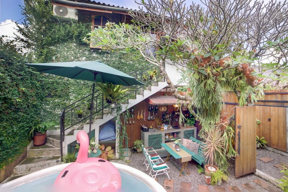 Property building, Dining area, Garden view