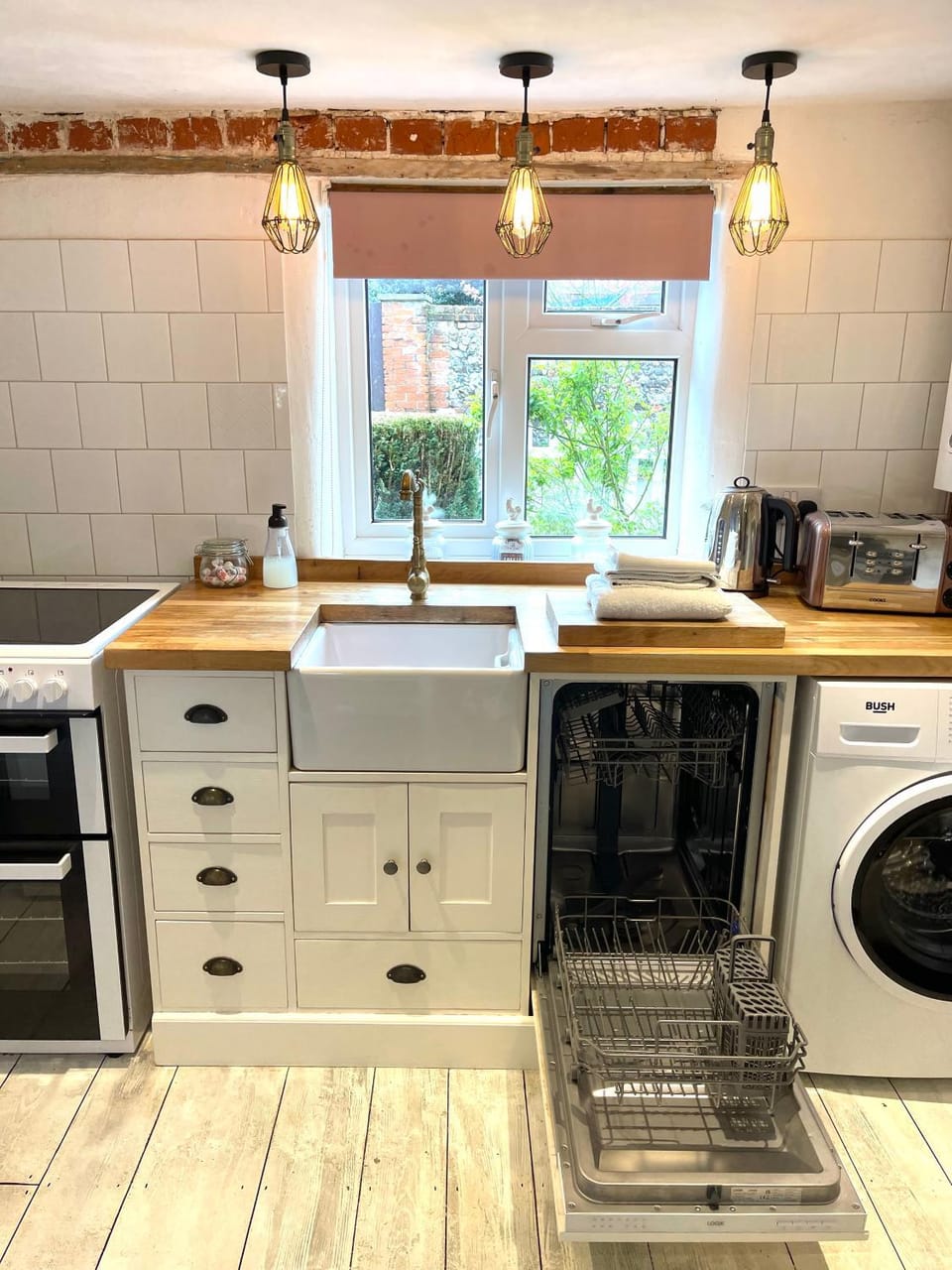 dishwasher, washing machine