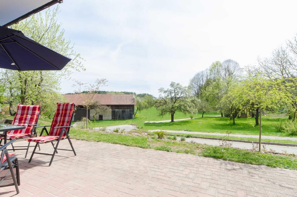 Spring, Day, Natural landscape, View (from property/room), Seating area