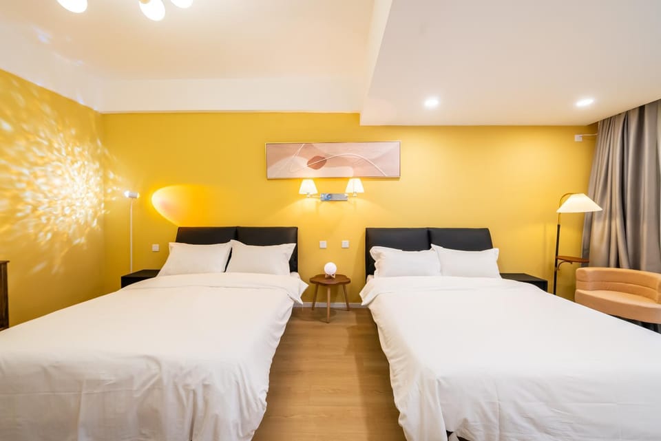 Photo of the whole room