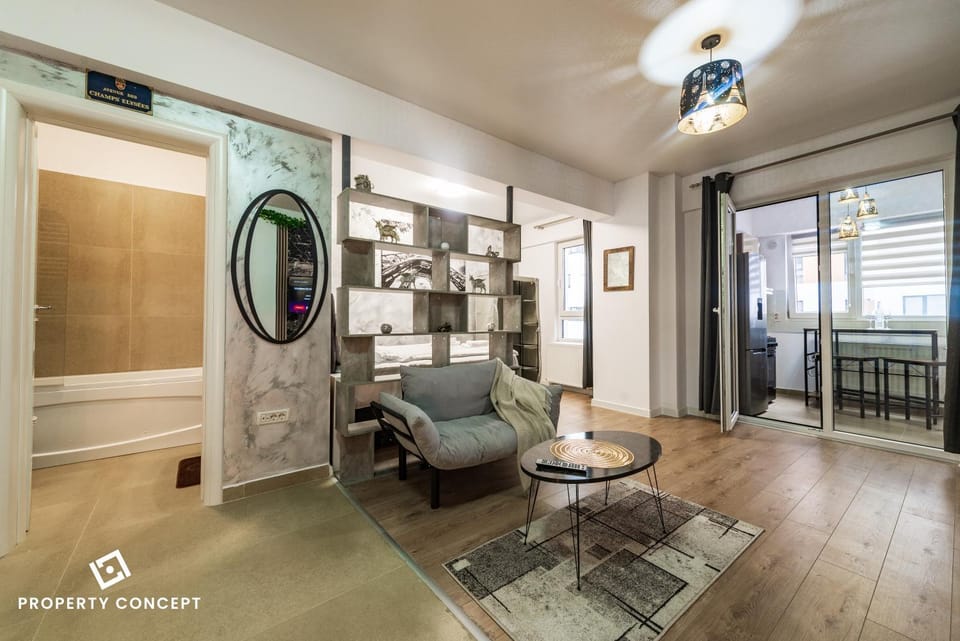 Living room, Seating area
