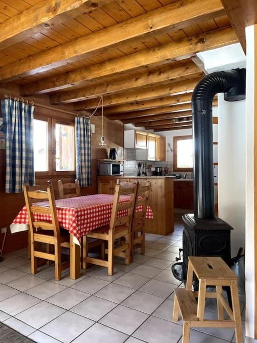Chalet le Génépi 4-6 pers Apartment in Peisey-Nancroix