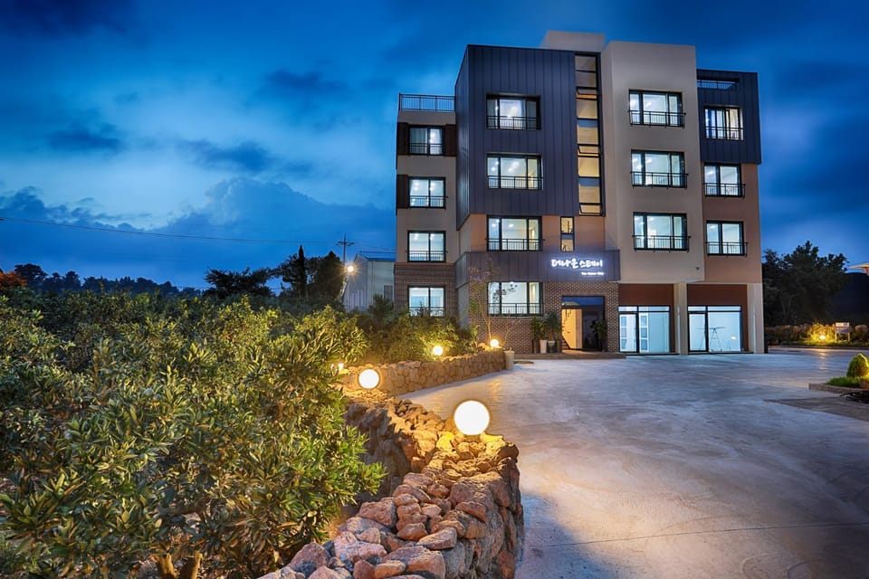 The Naeun Stay Country House in South Korea