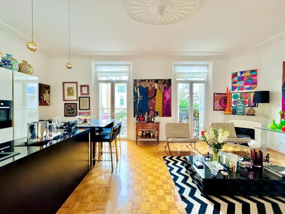 Le Guynemer - Appartement Beaux Arts Cannes Apartment in Cannes