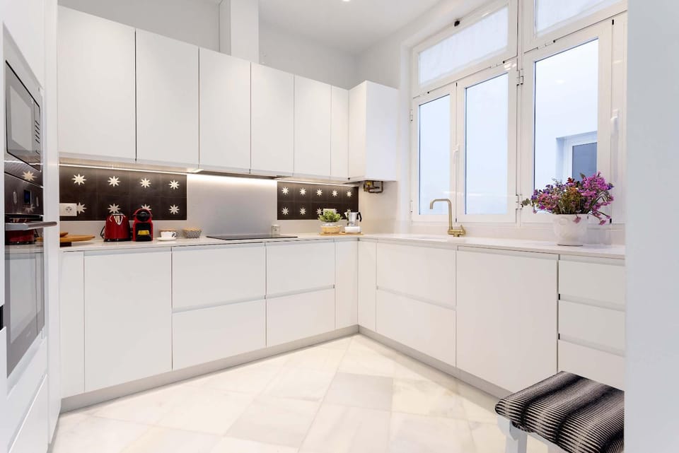 Kitchen or kitchenette, dishwasher, minibar, pet friendly, stove