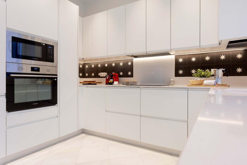 Kitchen or kitchenette, dishwasher, minibar, pet friendly, stove, toaster