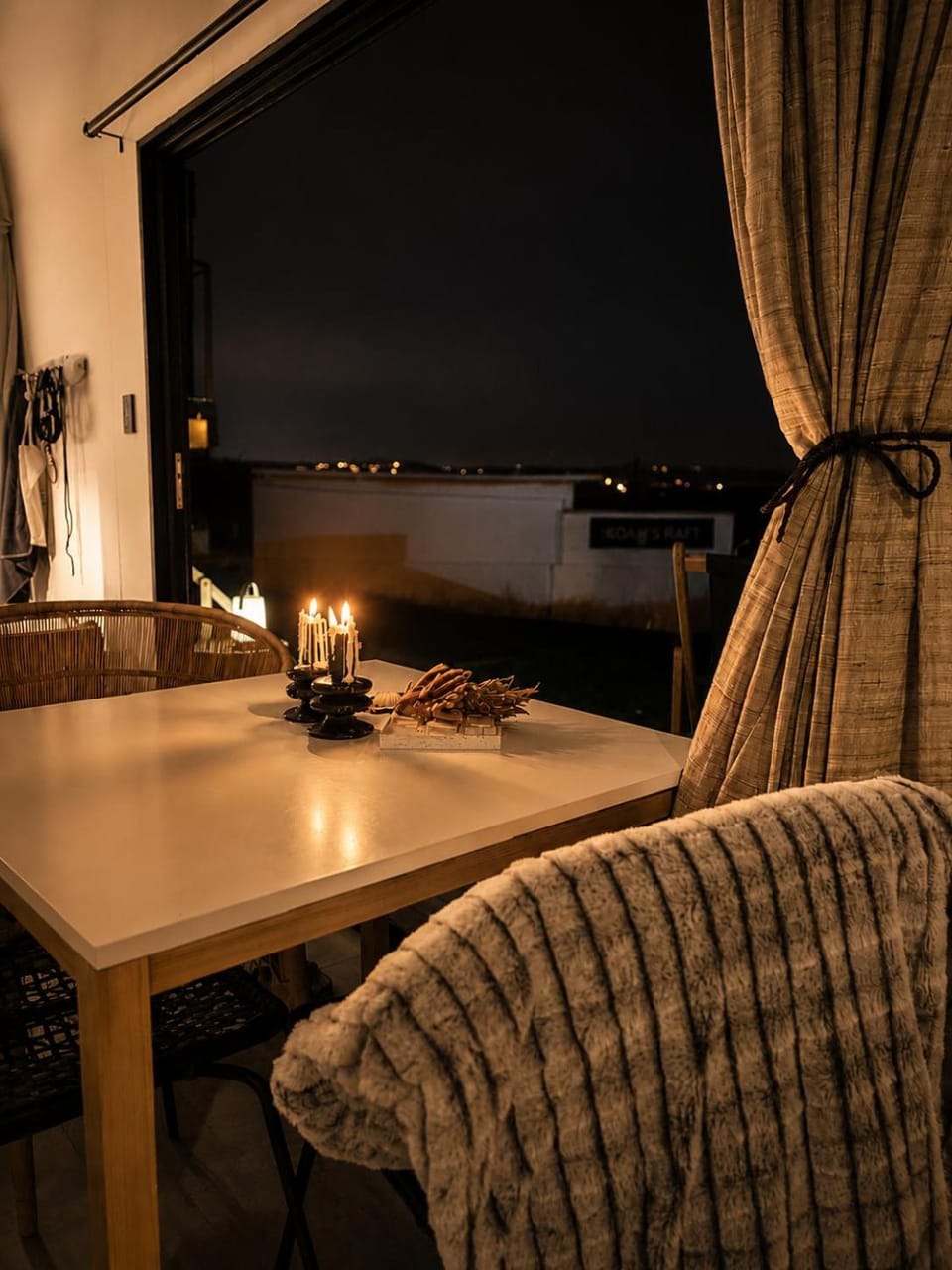 Natural landscape, Dining area, Sea view