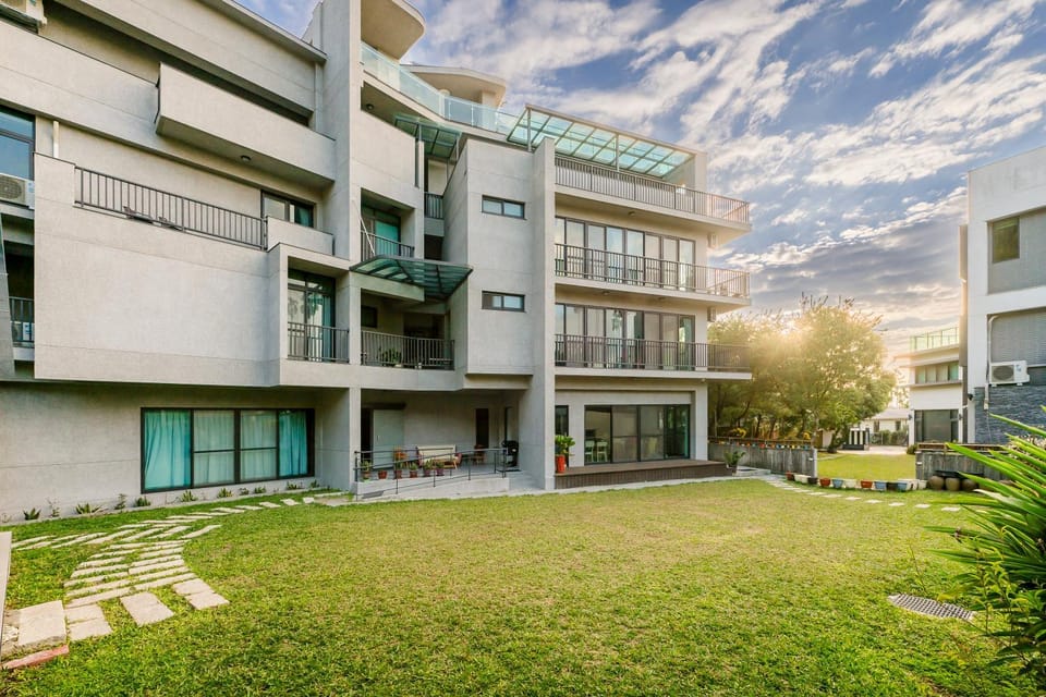Property building, Natural landscape