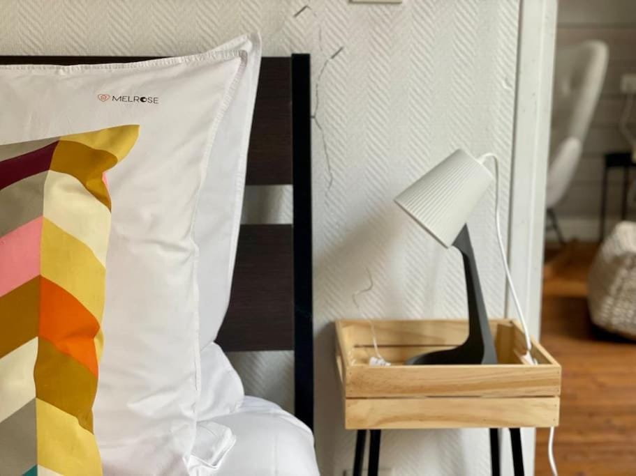 Cocon boisé x Parking by Melrose Apartment in Bayeux