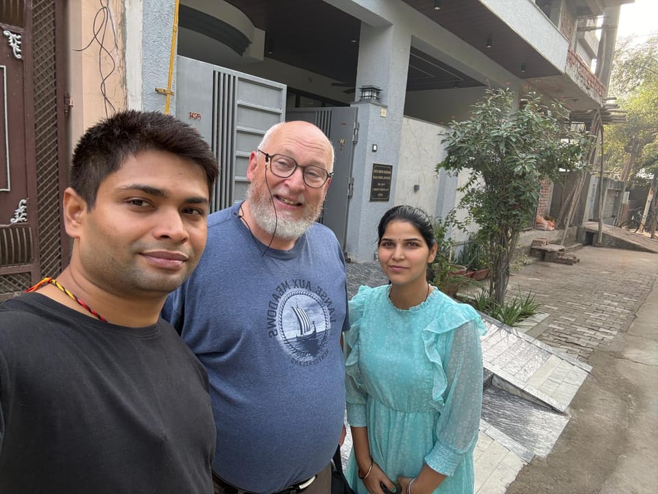 Anirudh Homestay Apartment in Agra