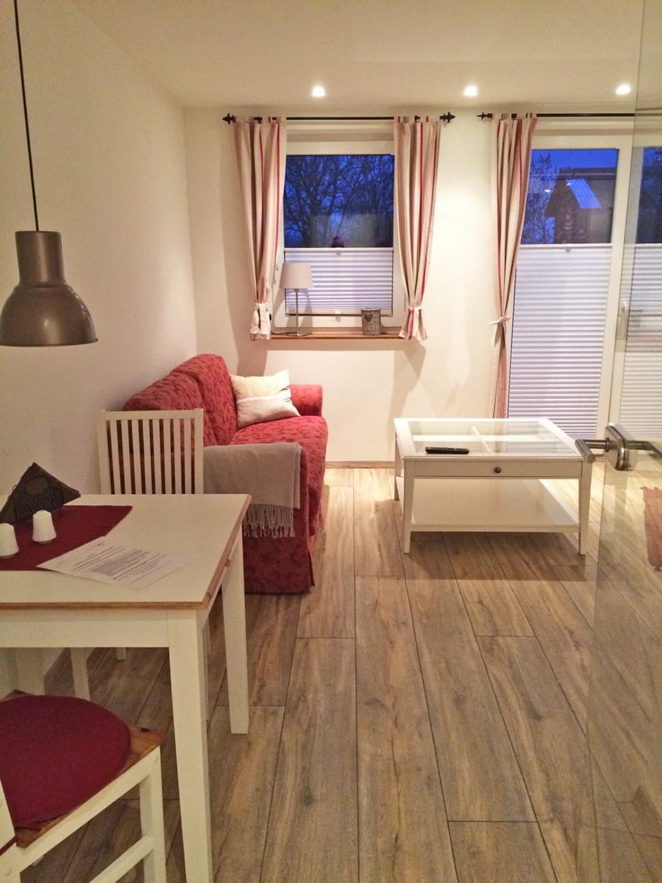 Living room, Dining area