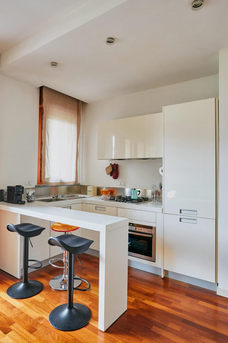 Coffee/tea facilities, Kitchen or kitchenette, dishwasher, pet friendly, stove, washing machine