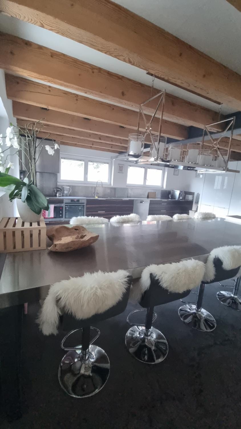 Charming 6 bed chalet in 4 Valleés Chalet in Riddes