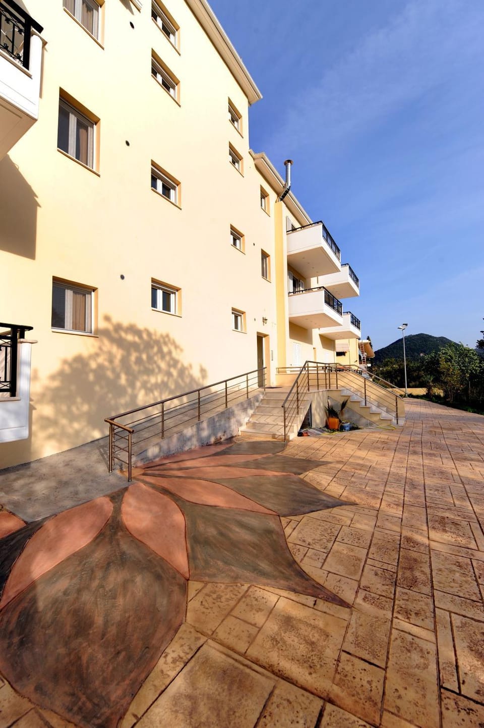 Property building, Day