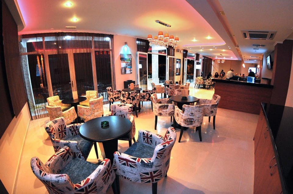 Lounge or bar
