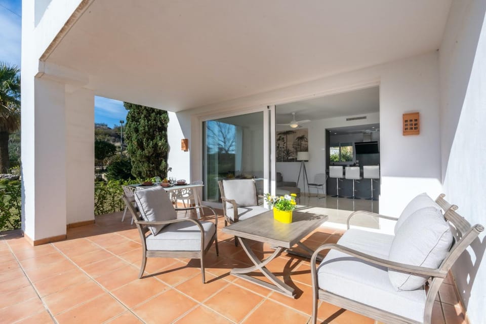 Balcony/Terrace, Balcony/Terrace