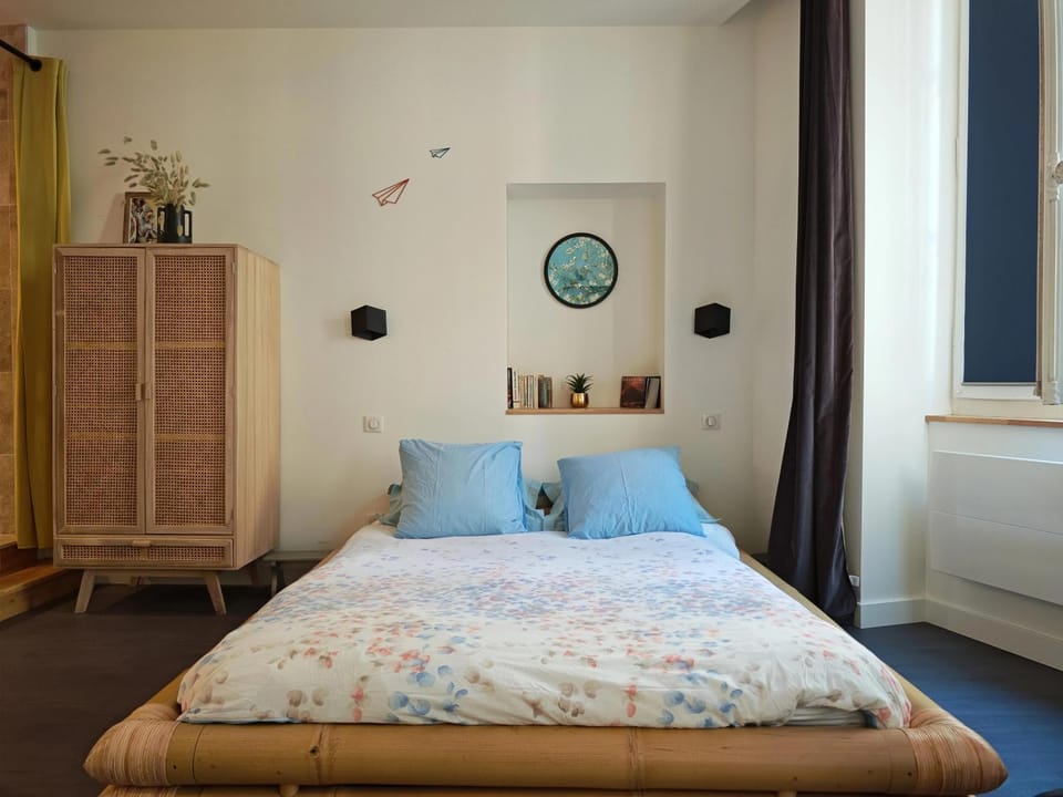 Bed