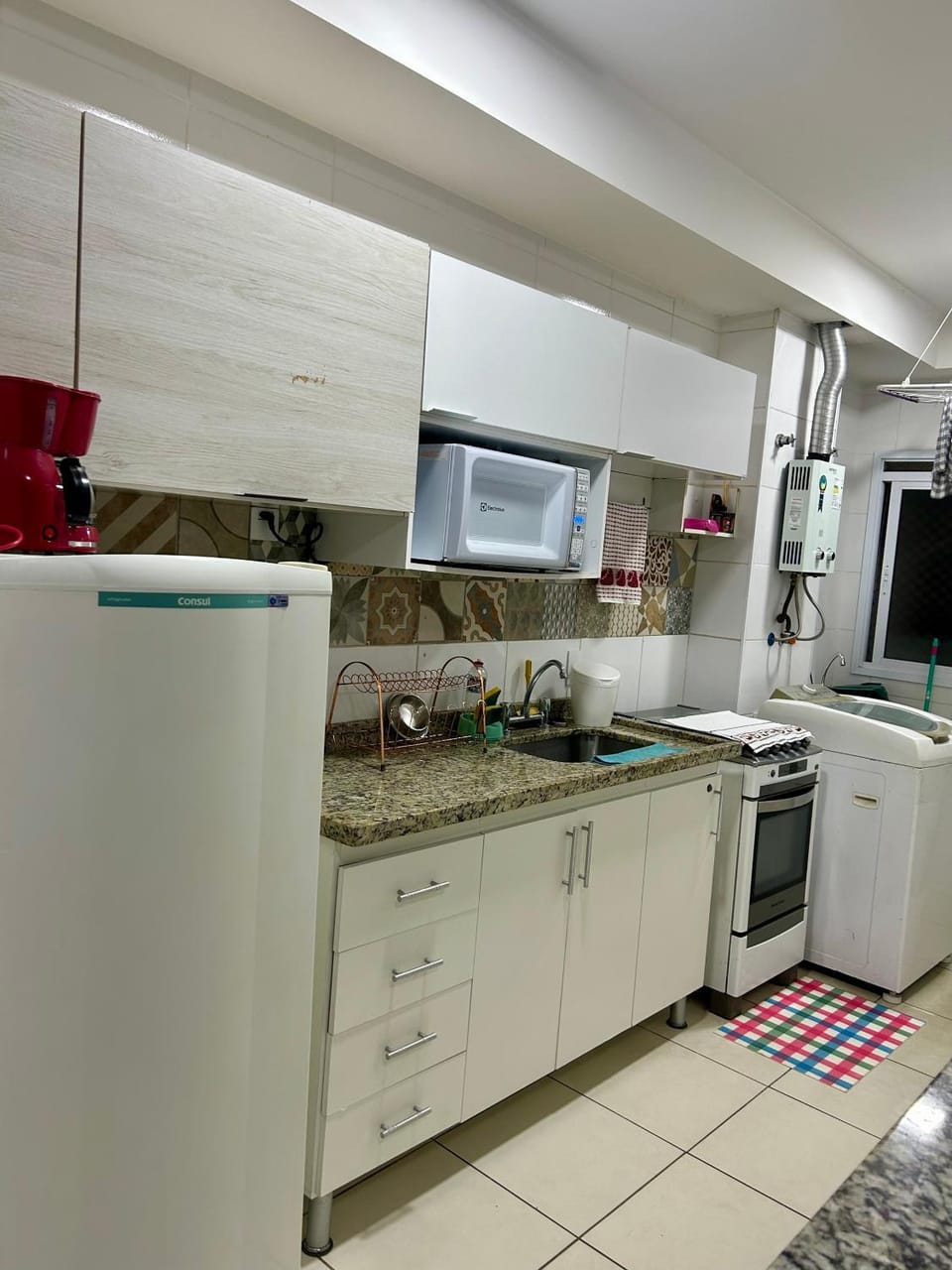 Apartamento Enseada Villa Di Fiori com piscina Apartment in State of São Paulo