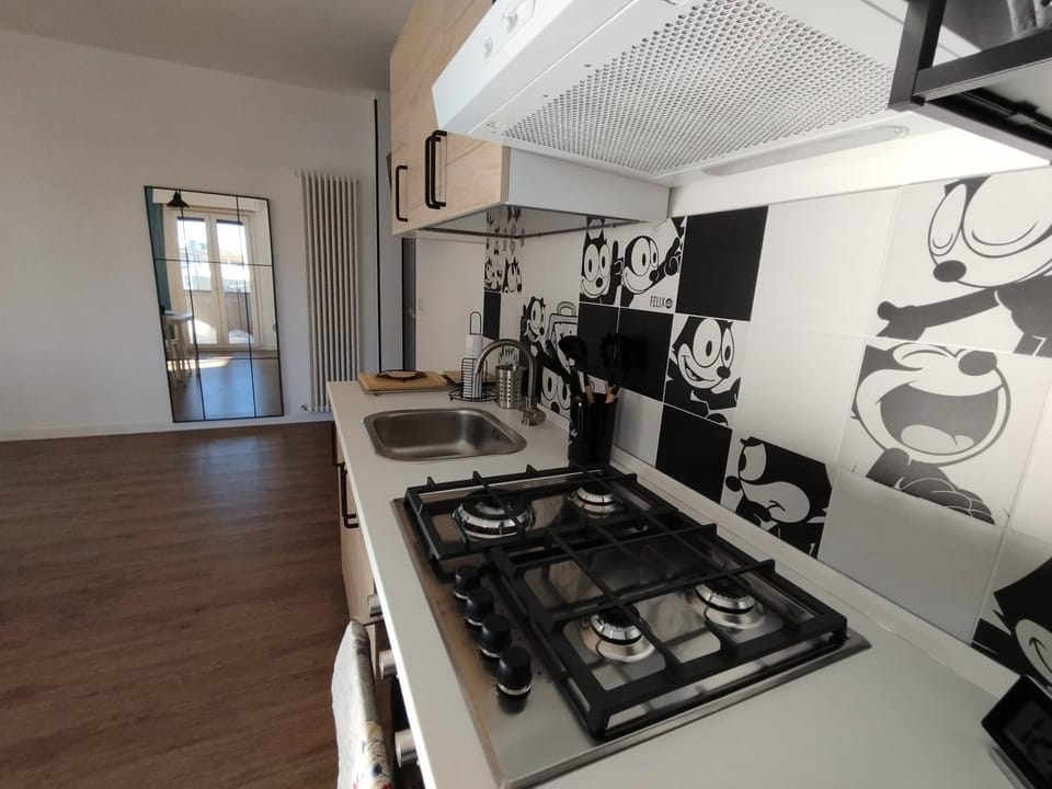 Kitchen or kitchenette, stove