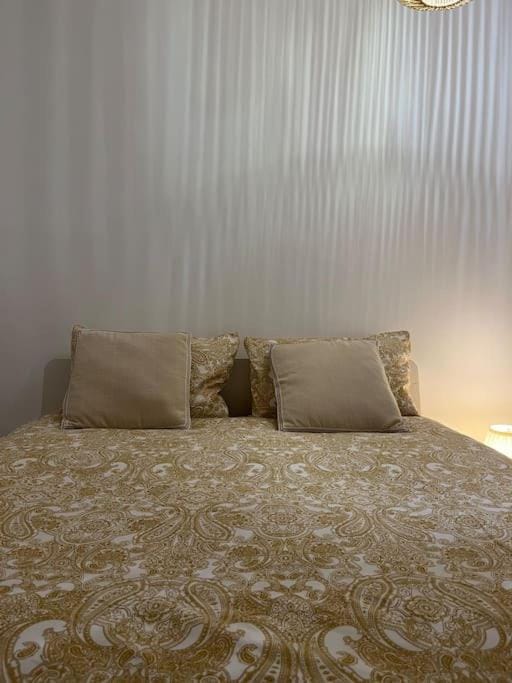 Duplex Place du Martroi Apartment in Orléans