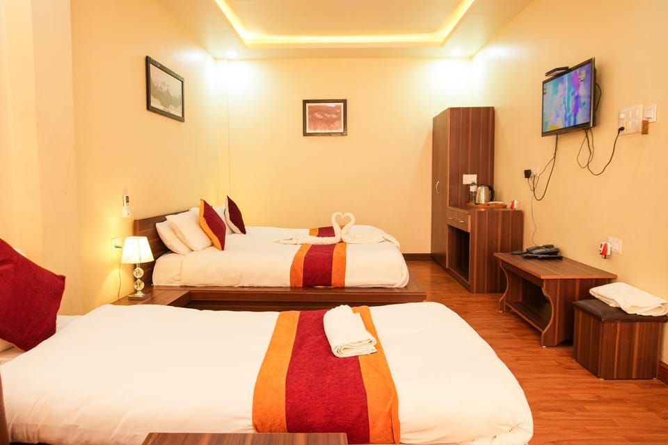 Communal lounge/ TV room, Bed, Photo of the whole room, Bedroom