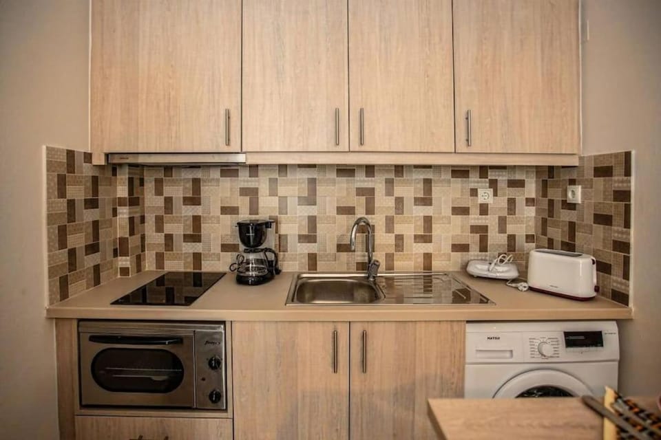 Galini Studio, next to the beach Apartment in Rethymno