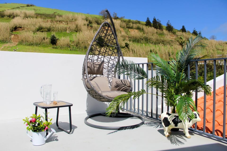 Off site, Balcony/Terrace