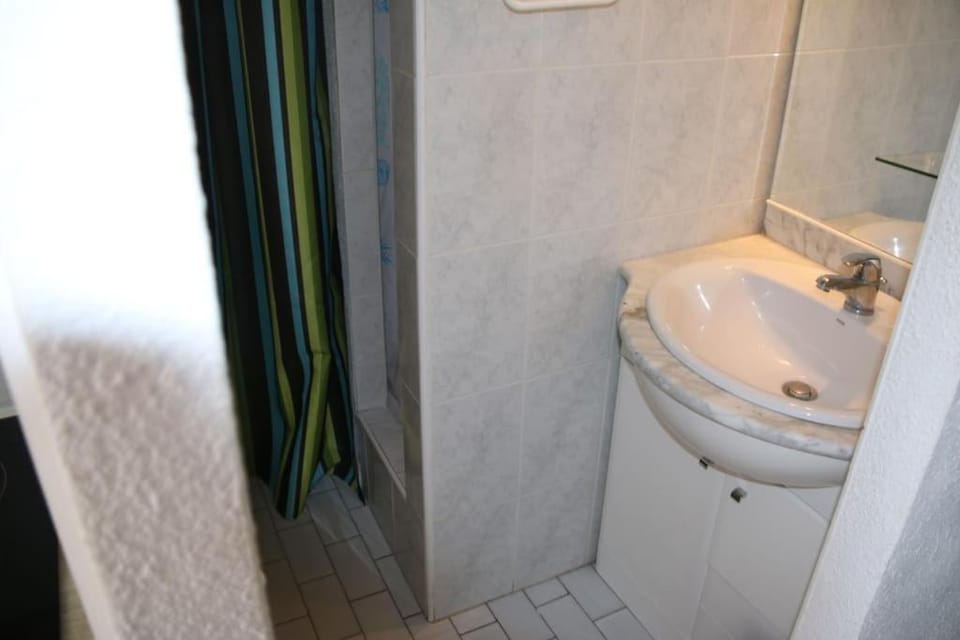 Studio 653, Port Nature 6 au village naturiste Apartment in Agde