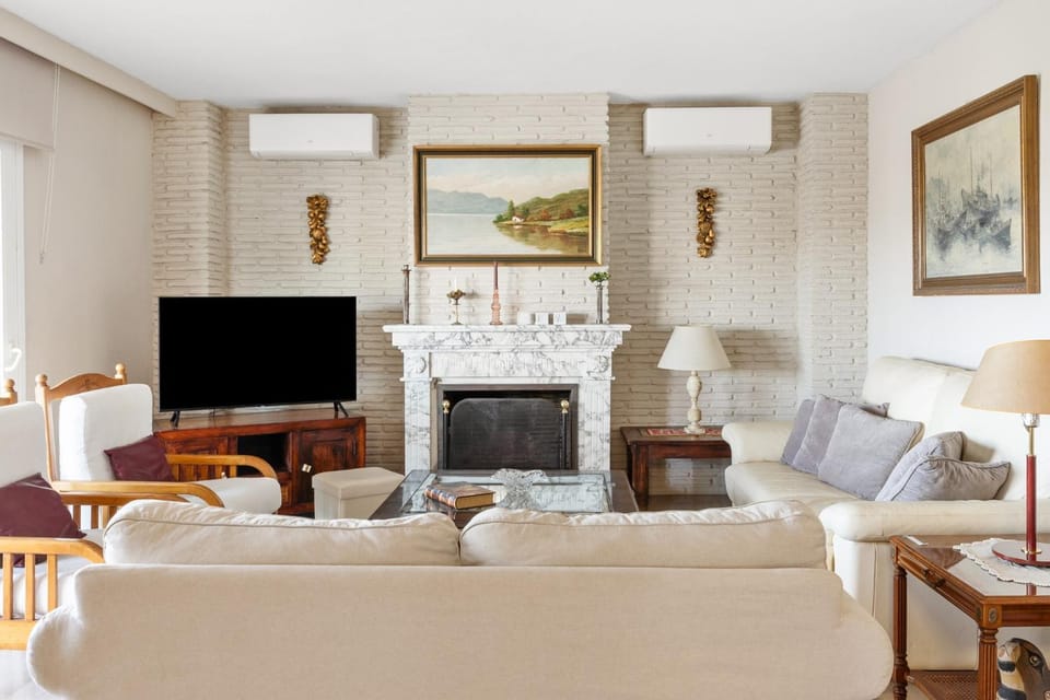 Property building, Living room